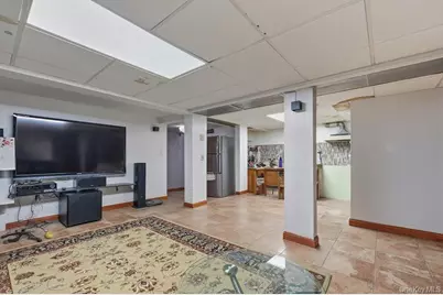 57 Bradford Road, Valley Stream, NY 11580 - Photo 25