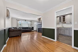31 Broadway, New Hyde Park, NY 11040 - Photo 9