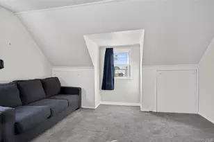 31 Broadway, New Hyde Park, NY 11040 - Photo 21