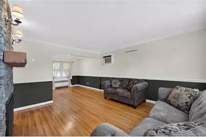 31 Broadway, New Hyde Park, NY 11040 - Photo 7