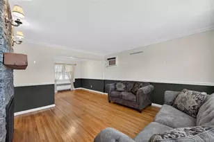 31 Broadway, New Hyde Park, NY 11040 - Photo 7