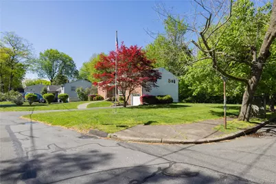 191 Center Street, Pearl River, NY 10965 - Photo 27