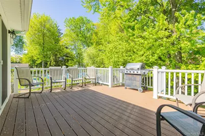 191 Center Street, Pearl River, NY 10965 - Photo 15