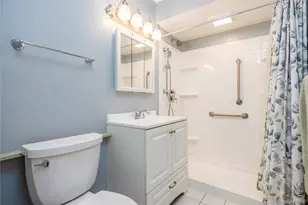 191 Center St, Pearl River, NY 10965 - Photo 9