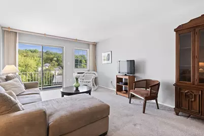 1840 Crompond #5C2, Peekskill, NY 10566 - Photo 3
