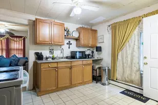 2 Poplar St, Poughkeepsie, NY 12601 - Photo 19