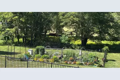 125 Smith Road, Pleasant Valley, NY 12569 - Photo 33