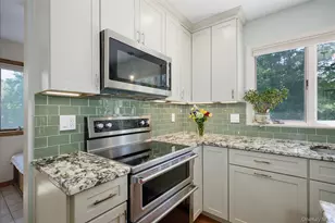 125 Smith Rd, Pleasant Valley, NY 12569 - Photo 9