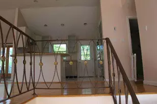 5 Elm St, Great Neck, NY 11021 - Photo 3