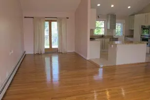 5 Elm St, Great Neck, NY 11021 - Photo 5