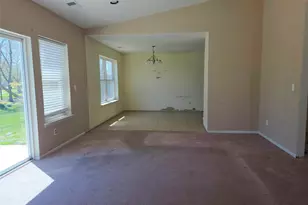 168 Hampton Vista Dr, Manorville, NY 11949 - Photo 7