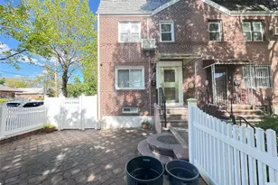 75-01 167th St, Fresh Meadows, NY 11366 - Photo 9