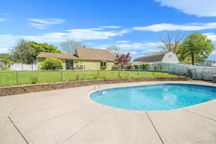 88 Matsunaye Dr, Medford, NY 11763 - Photo 27