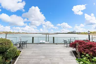49 Harborview W, Lawrence, NY 11559 - Photo 23