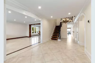 49 Harborview W, Lawrence, NY 11559 - Photo 3