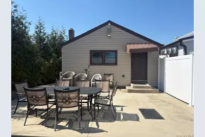424 Bayville Avenue #Bungalow, Bayville, NY 11709 - Photo 1
