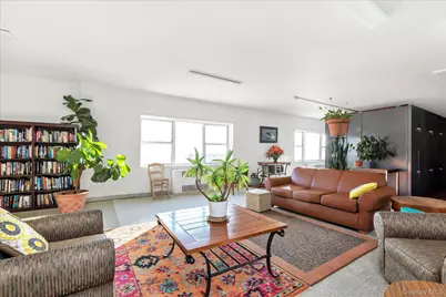 370 W Broadway #2Y, Long Beach, NY 11561 - Photo 15