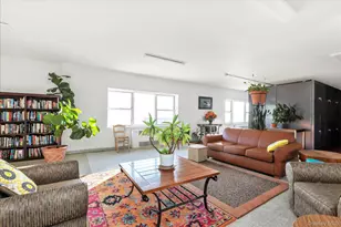 370 W Broadway, Long Beach, NY 11561 - Photo 15