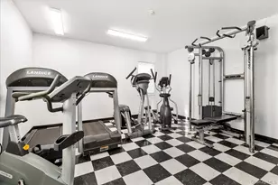 370 W Broadway, Long Beach, NY 11561 - Photo 17