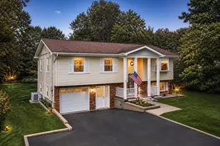 14 Foxwood Dr, Newburgh, NY 12550 - Photo 37