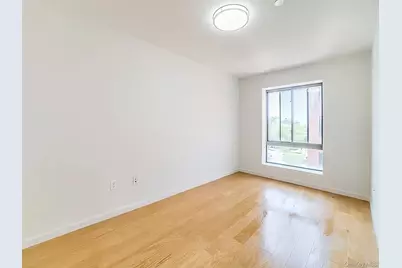 4229 Parsons Boulevard #6B, Flushing, NY 11355 - Photo 5