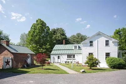 210 Middle Road, Hudson, NY 12534 - Photo 7