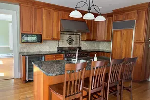 246 Beechmont Dr, New Rochelle, NY 10804 - Photo 3