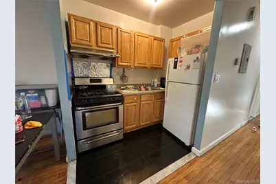 8543 Britton Avenue, Elmhurst, NY 11373 - Photo 15