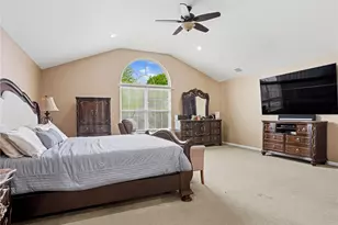 250 N 5th St, Lindenhurst, NY 11757 - Photo 21