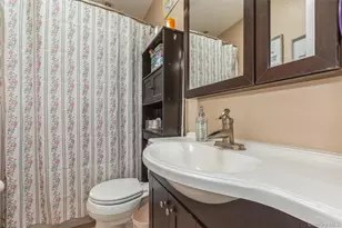 458 Route 111 (Hauppauge Road), Smithtown, NY 11787 - Photo 15