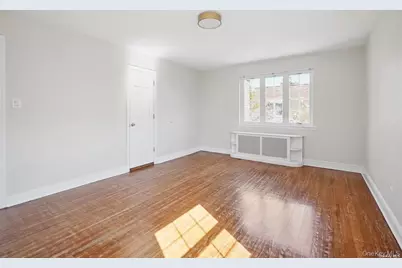 175-03 Jewel Avenue, Fresh Meadows, NY 11365 - Photo 7
