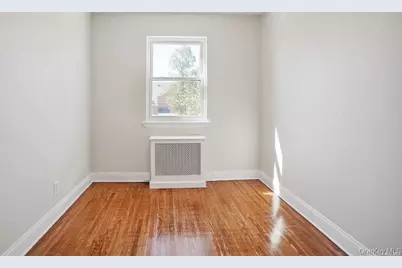 175-03 Jewel Avenue, Fresh Meadows, NY 11365 - Photo 9