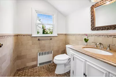 62 Broadfield Road, New Rochelle, NY 10804 - Photo 19