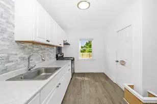 115-35 Bedell St, Jamaica, NY 11434 - Photo 7