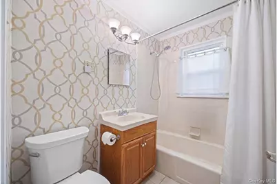 3181 Waterbury Avenue, Bronx, NY 10465 - Photo 23