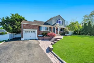 47 Laurie Blvd, Bethpage, NY 11714 - Photo 3