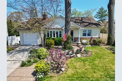 50 Little Whaleneck Road, Merrick, NY 11566 - Photo 1