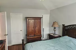 114-74 225th St, Cambria Heights, NY 11411 - Photo 9
