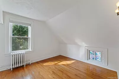 355 Bronxville Road, Bronxville, NY 10708 - Photo 15