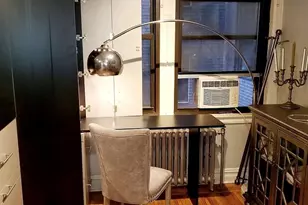 457 W 57th St, New York, NY 10019 - Photo 5