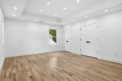 218 W Tyler Avenue, Miller Place, NY 11764 - Photo 23