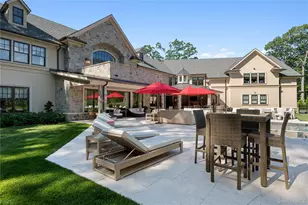 471 Woodbury, Cold Spring Harbor, NY 11724 - Photo 33