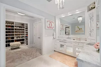 471 Woodbury, Cold Spring Harbor, NY 11724 - Photo 15