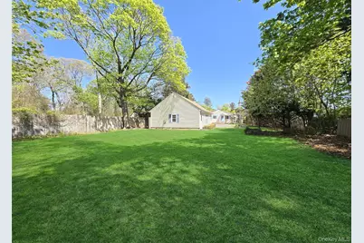 102 McConnell Avenue, Bayport, NY 11705 - Photo 27