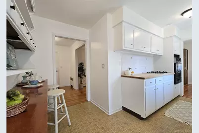 102 McConnell Avenue, Bayport, NY 11705 - Photo 3