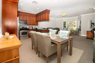 405 O'Keefe Ct, Oakdale, NY 11769 - Photo 7