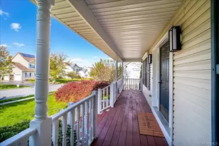 2723 Colonial Dr, New Windsor, NY 12553 - Photo 5