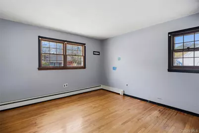 325 Harrison Avenue, Miller Place, NY 11764 - Photo 15