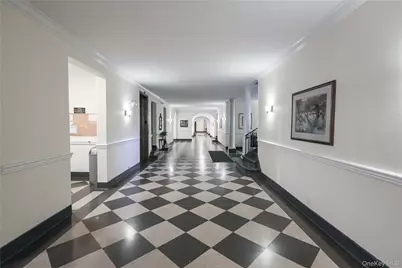 73-20 Austin Street #4J, Forest Hills, NY 11375 - Photo 17