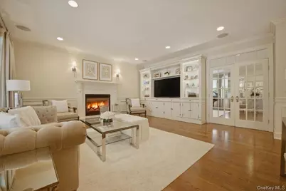 9 Godfrey Lane, Huntington, NY 11743 - Photo 11